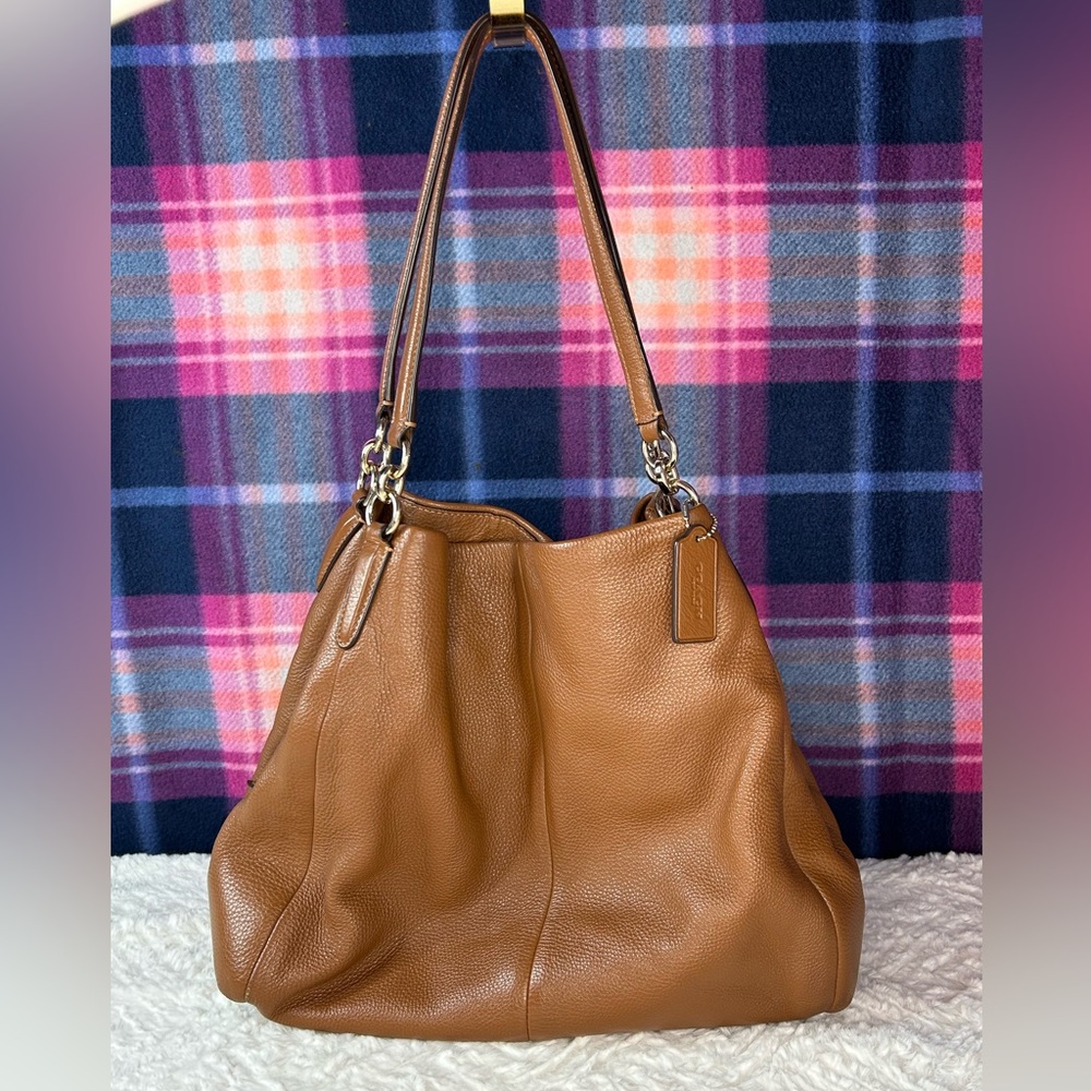 Coach Madison Phoebe Saddle Brown Pebbled Leather Shoulderbag F35723